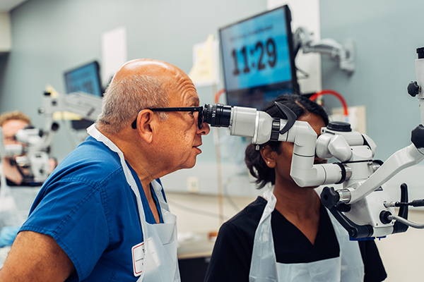 Dr. Daniel Fary at Phaco