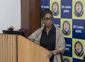Dr. Young delivering a lecture at RP Center